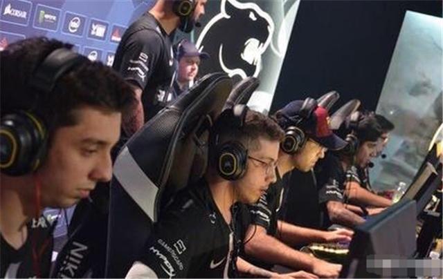 她向世人证 她向世人证