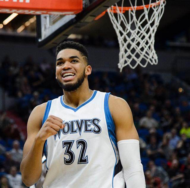 尤其在面对 尤其在面对