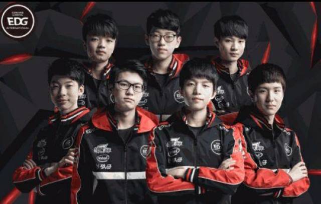 的临场应变 的临场应变