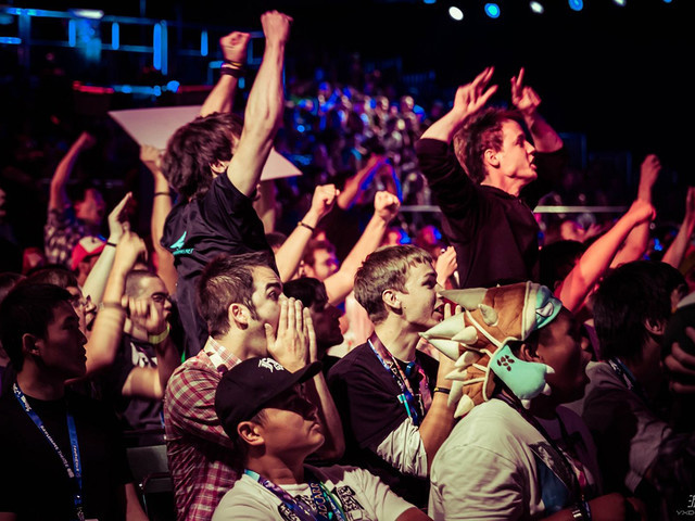 也为年轻一 也为年轻一