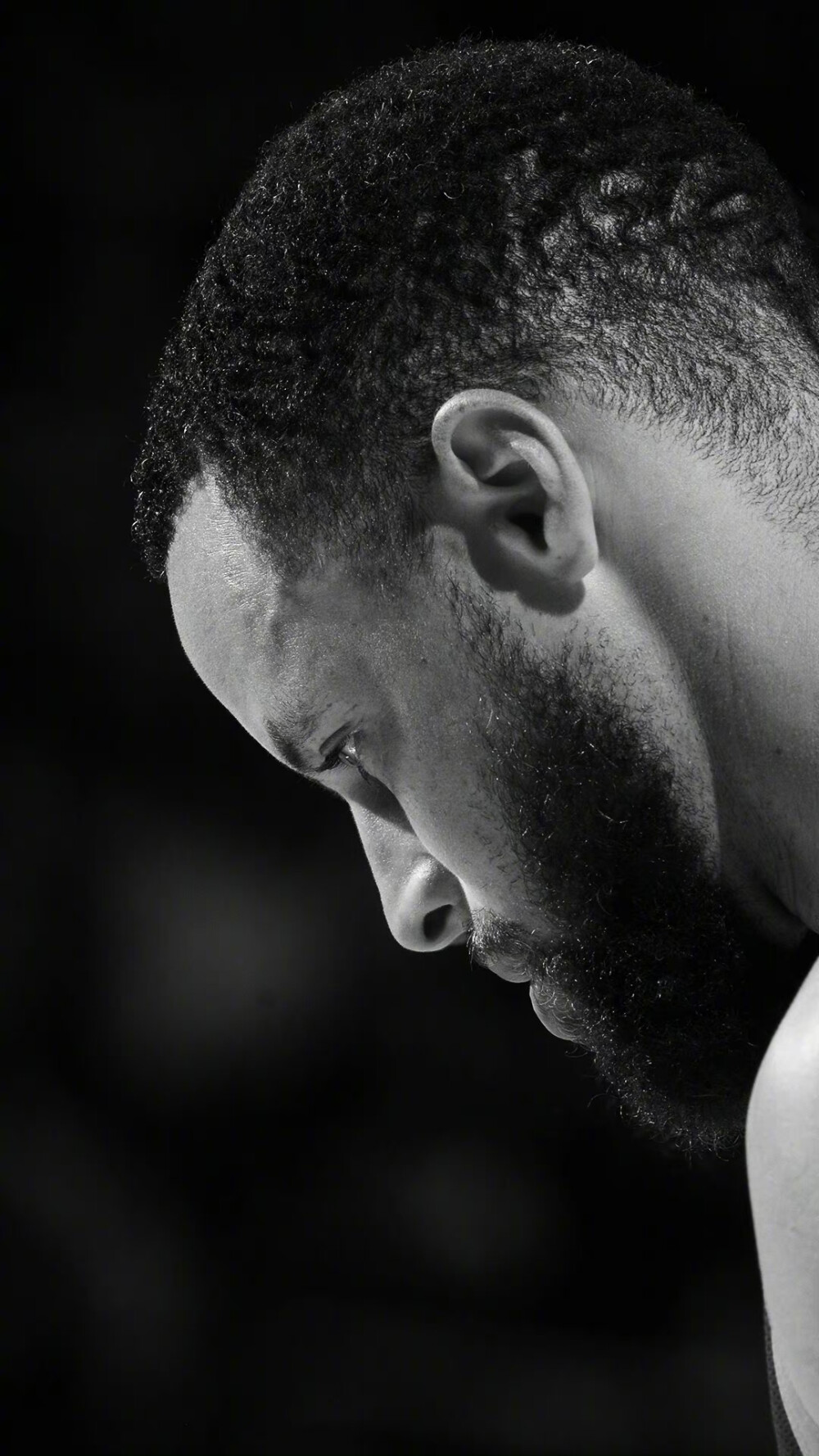 她是一个注 她是一个注